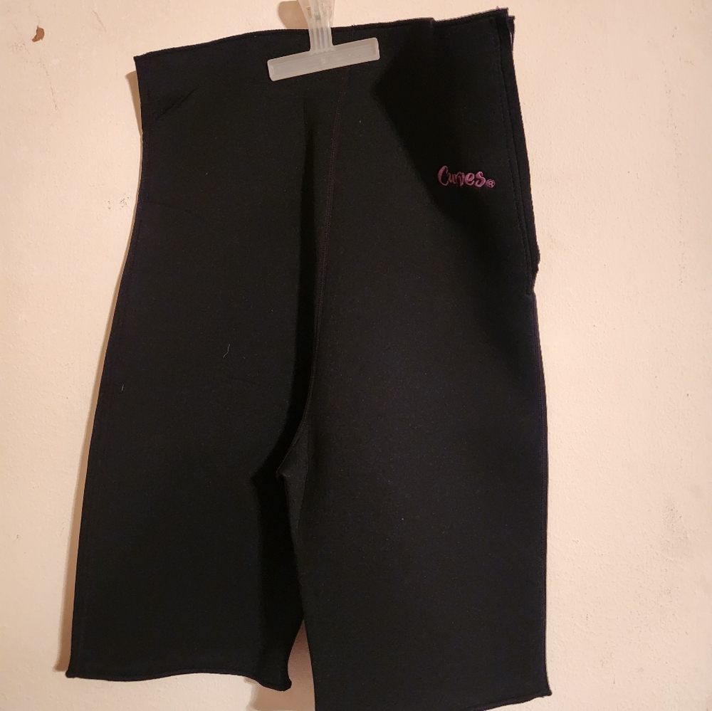 Black Curves Trimmer With Zipper